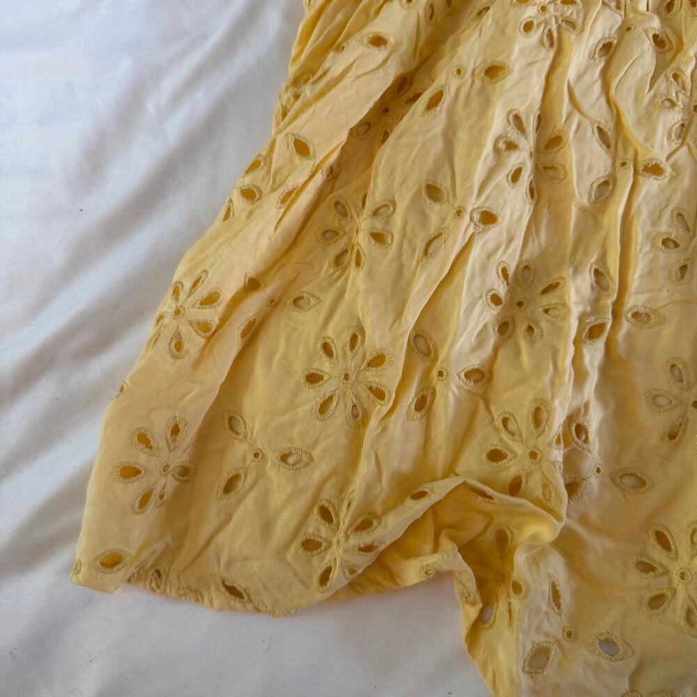 Torrid Yellow Floral Eyelet Babydoll Blouse Plus Size 6X Cottagecore Whimsy - Picture 5 of 9